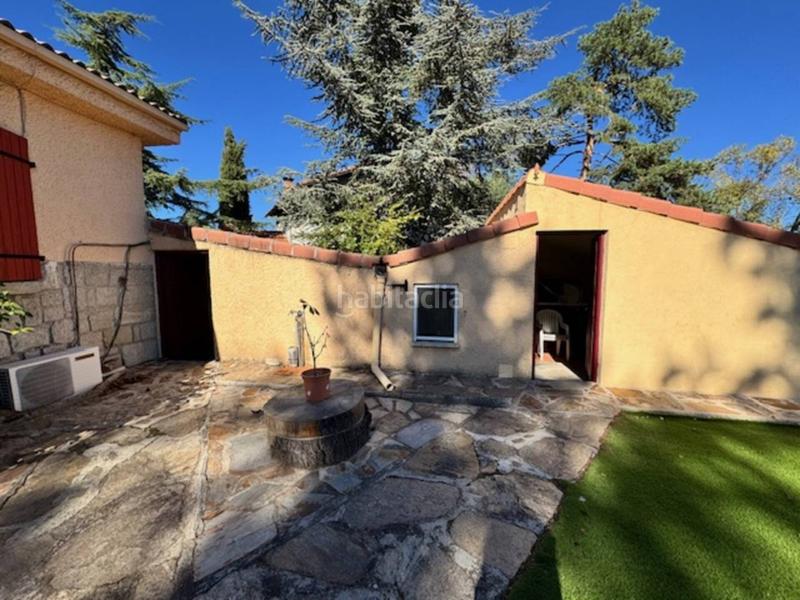 Foto ac1158c9-51ce-49d6-bf89-441bae0f2ef7. Haus mit heizung parking in Buitrago del Lozoya