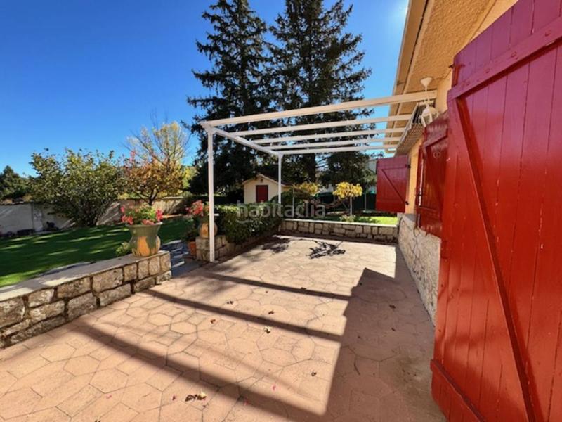 Foto d761db01-474e-4deb-9910-a6cb1940b827. Haus mit heizung parking in Buitrago del Lozoya