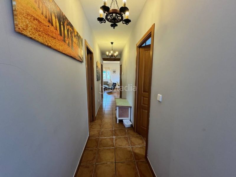 Foto 353b2ea0-042b-4db1-bb31-c844b811f510. Casa amb calefacció a Acebeda (La)