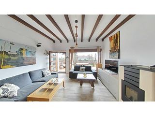 Affitto Casa in Villavieja del Lozoya. Chalet unifamiliar en planta, con jardín