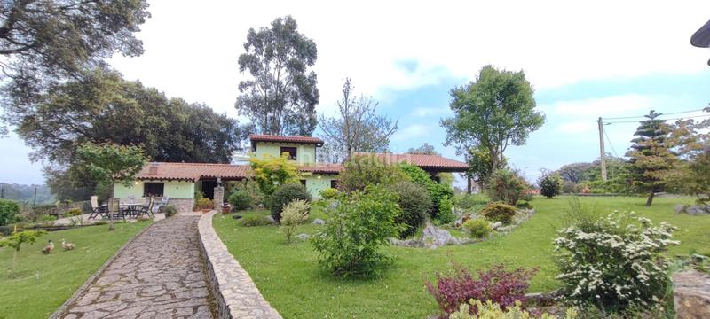 Foto f573f1fc-0727-48b1-b454-e31247cf220b. Chalet mit heizung parking in Pría-Nueva-Hontoria-Naves Llanes