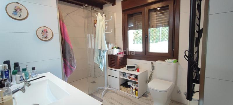 Foto 62f29656-88ca-4263-a83d-c44d82a394cc. Chalet with heating parking in Pría-Nueva-Hontoria-Naves Llanes