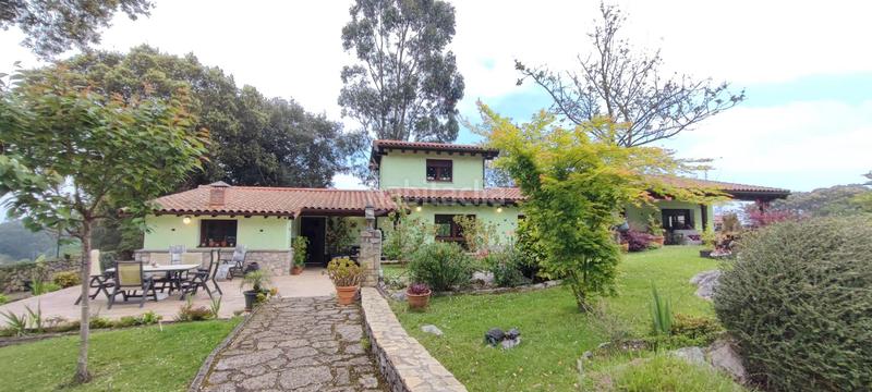 Foto 7bcbdf0b-ccaf-4cd0-8f65-07b99463b915. Chalet with heating parking in Pría-Nueva-Hontoria-Naves Llanes