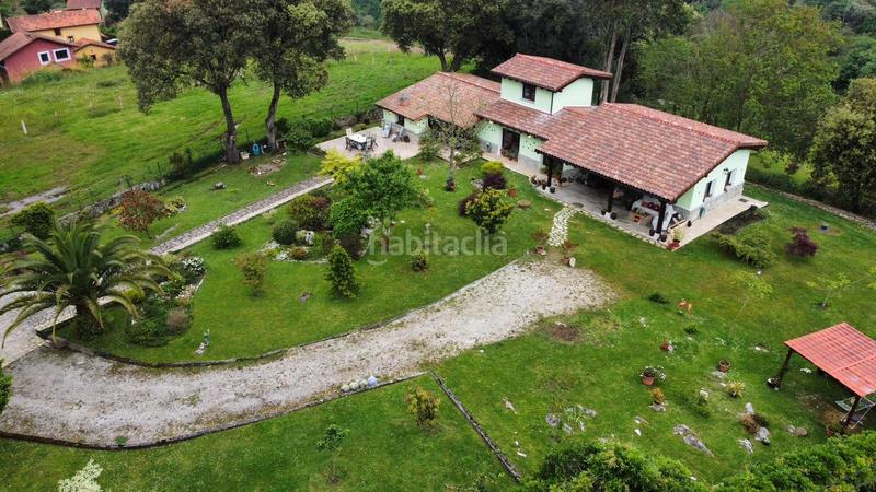 Foto 936c578a-61ca-4b3c-af10-78bdfe0ae570. Chalet with heating parking in Pría-Nueva-Hontoria-Naves Llanes