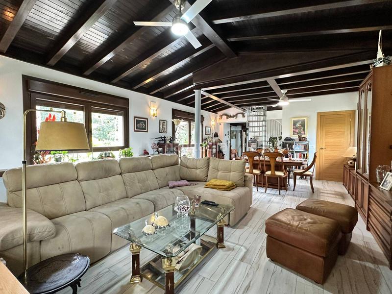 Foto 00db7c12-d663-44d1-b02f-359d86124090. Chalet en Pría-Nueva-Hontoria-Naves Llanes