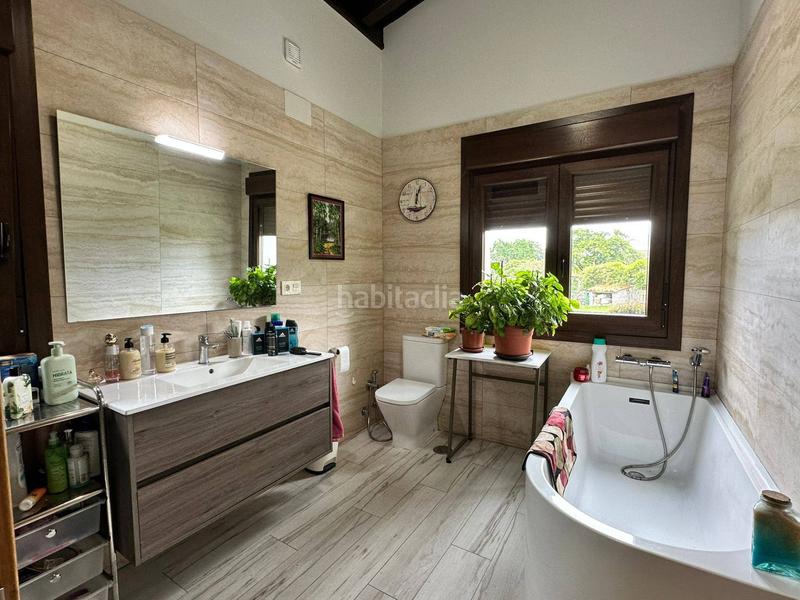 Foto 39ba3939-ee7b-4855-9814-d3815bf18ae0. Chalet con riscaldamento parcheggio in Pría-Nueva-Hontoria-Naves Llanes