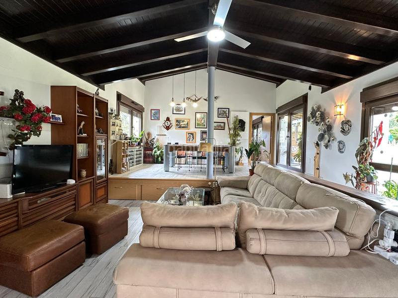 Foto 4519dd2d-e001-408c-9da4-1e4f2563b83c. Chalet con riscaldamento parcheggio in Pría-Nueva-Hontoria-Naves Llanes