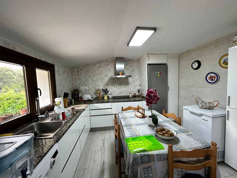 Foto db09f516-e8bc-4053-9e6b-3128c93affcf. Chalet con riscaldamento parcheggio in Pría-Nueva-Hontoria-Naves Llanes