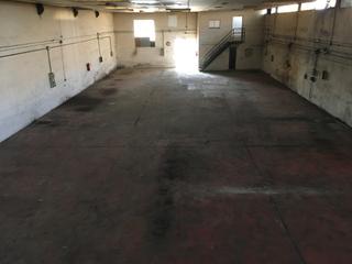 Lloguer Local Comercial a Calle soria 26