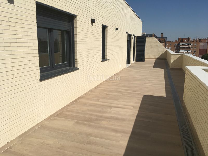 Foto 189c06e4-6e25-420b-8535-c511ec94e8e8. Àtic a calle río tajuña 7 a Juncal Torrejón de Ardoz