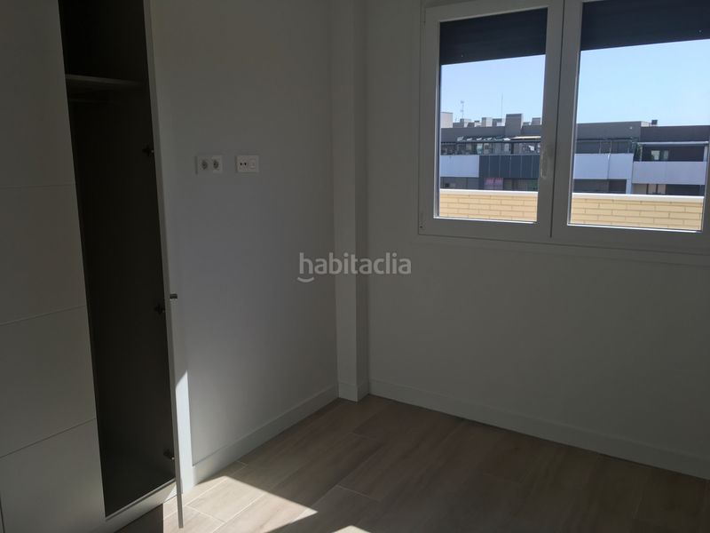 Foto a9ceb22a-14ec-4131-af34-32bf92c51d4e. Àtic a calle río tajuña 7 a Juncal Torrejón de Ardoz