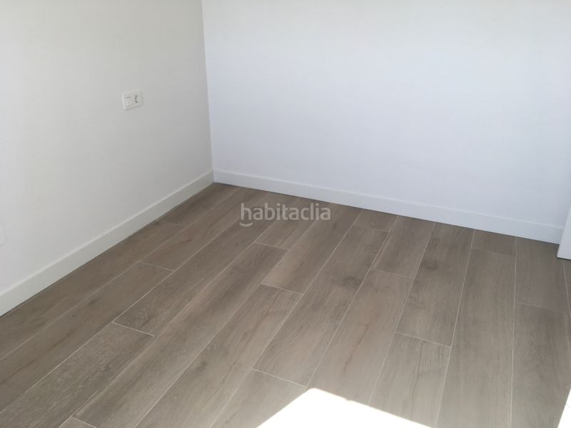 Foto fd5965a6-a231-4e3a-8664-031467d961a6. Àtic a calle río tajuña 7 a Juncal Torrejón de Ardoz
