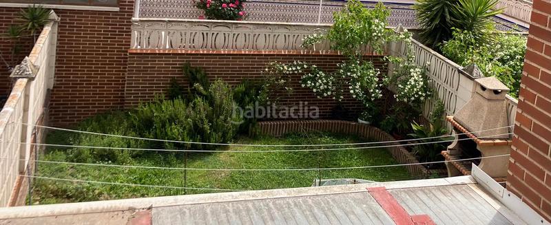 Foto 0253acc6-9486-43a1-acbe-f622753c8446. Chalet avec cheminée chauffage dans El Arroyo-La Fuente Fuenlabrada