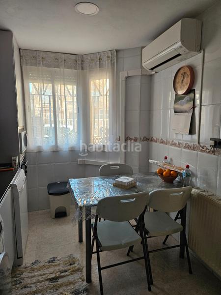 Foto 9659c347-0a21-4cd1-a923-543f28baec92. Chalet avec cheminée chauffage dans El Arroyo-La Fuente Fuenlabrada