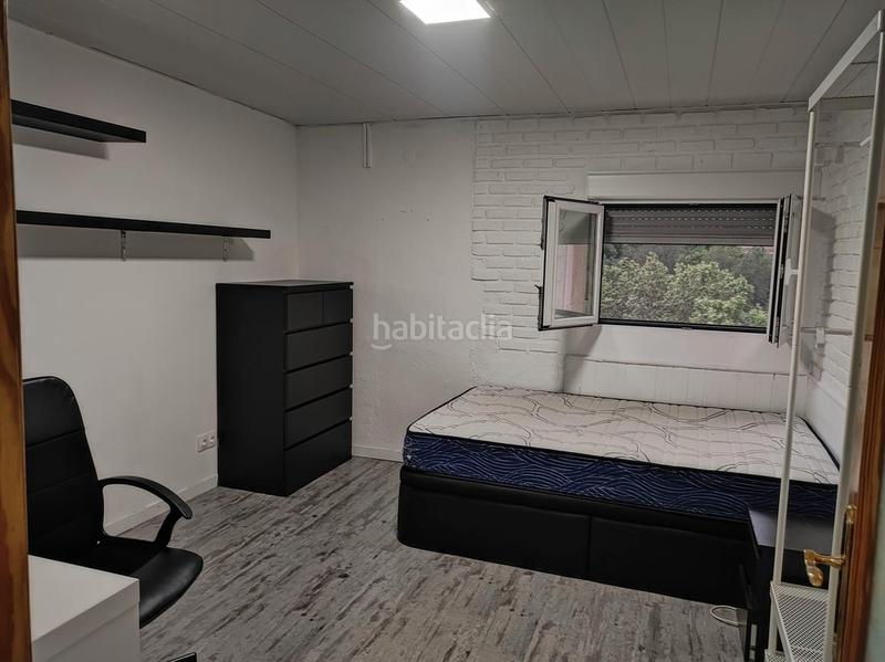 Foto aba4c38b-b9c8-44bf-9bee-936fa550f946. Duplex con riscaldamento in Aluche Madrid
