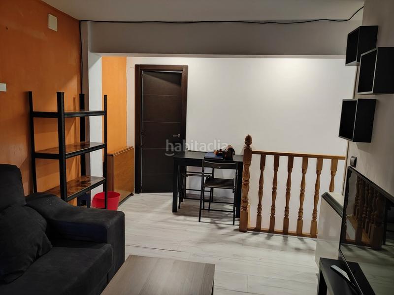 Foto eb67130d-c6d7-4b1a-9371-501036d611b8. Zweistöckige wohnung mit heizung in Aluche Madrid
