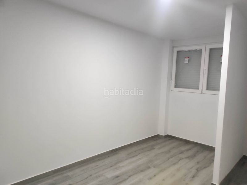 Foto adbd5272-a931-499c-93fa-3eca3ac547a0. Planta baixa a calle de lima 25 a La Avanzada-La Cueva Fuenlabrada