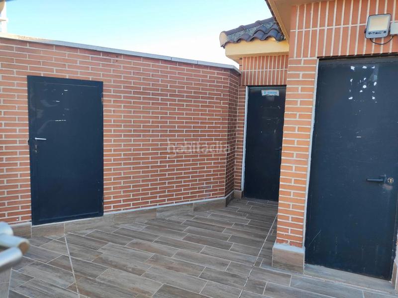 Foto e4f81d66-49f5-478e-bcf2-f23297e47895. Flat with heating pool in Centro Fuenlabrada
