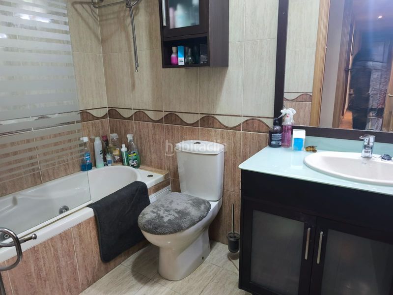 Foto 4d38060b-8469-4b36-8e3d-2480b70d0117. Dúplex a calle de la fontana 5 a El Arroyo-La Fuente Fuenlabrada