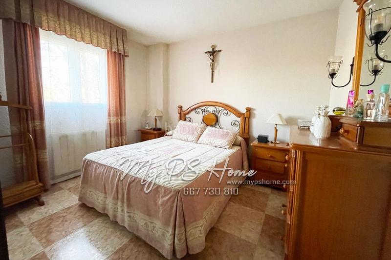 Foto c21955b6-bc36-44c5-9543-741e047a7de7. Appartamento con riscaldamento parcheggio in Palomeras Sureste Madrid