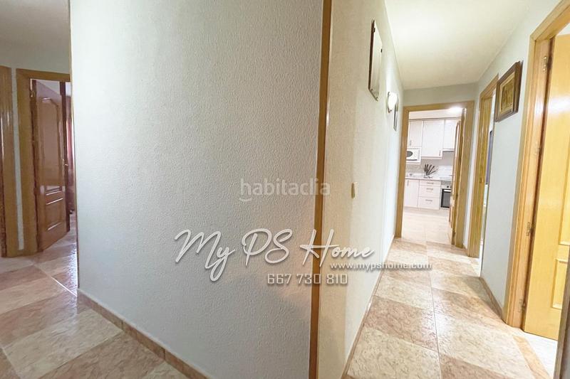 Foto 1101ed6f-4cc7-47d5-83f3-d4bb2d8e4561. Flat with heating parking in Palomeras Sureste Madrid