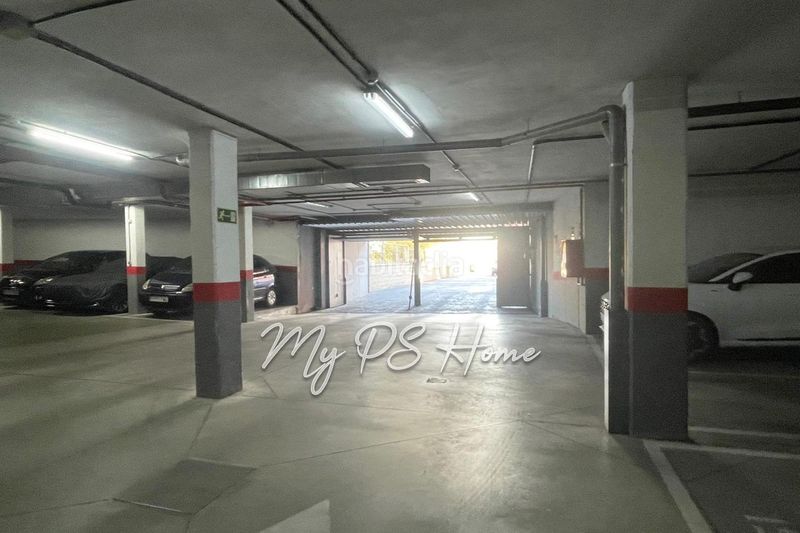 Foto f129accd-08b2-4e54-91a5-3d78920be1ea. Parking voiture dans Las Castañeras - Bulevar Arroyomolinos