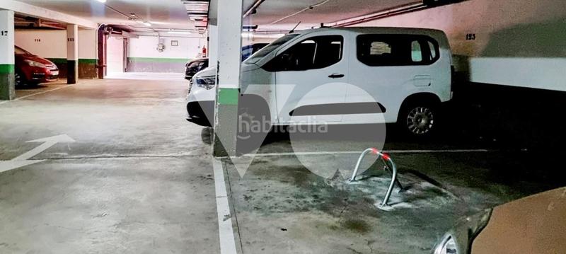 Foto 5d362cd4-30ed-438b-8d2e-97544f3ca573. Parking coche plaza de garaje en venta en Rejas, san blas, en Madrid