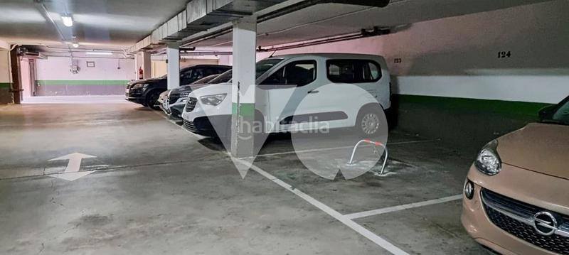 Foto 962732b2-423a-4b69-9a74-6b33c85c39ef. Parking coche plaza de garaje en venta en Rejas, san blas, en Madrid