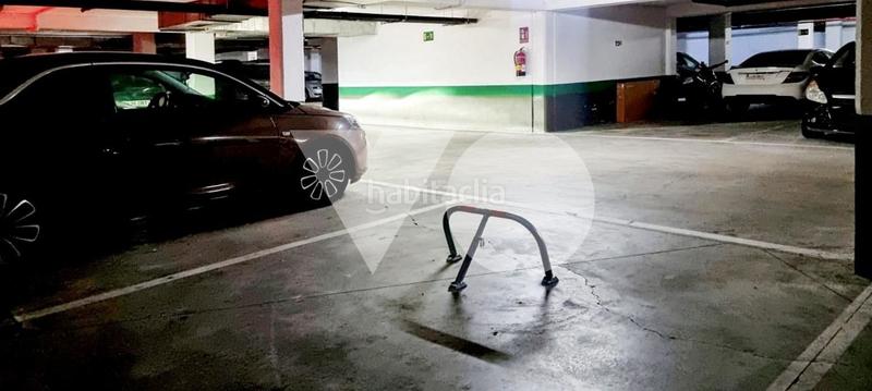 Foto ef3f54f2-8771-4490-9ad0-6556eb3f4788. Parking coche plaza de garaje en venta en Rejas, san blas, en Madrid