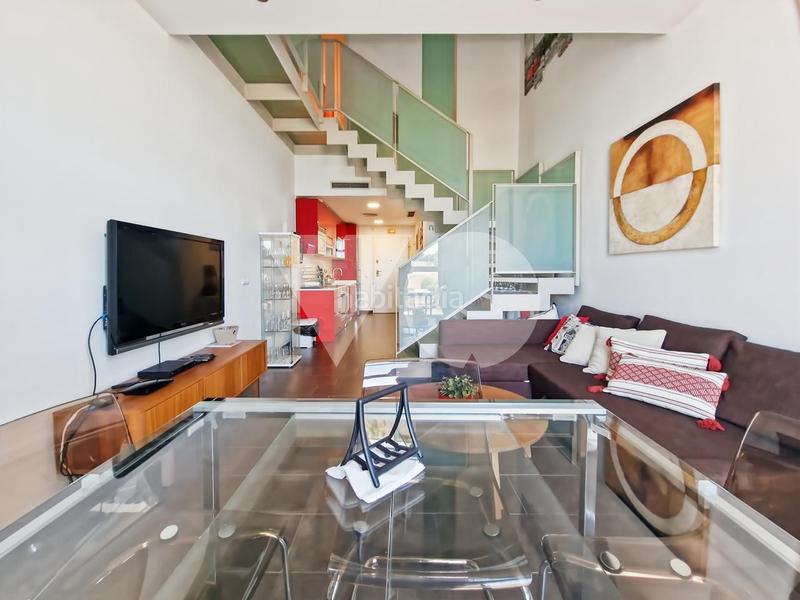 Foto c0b35376-e72d-4d09-b3bd-0a3545f511db. Dúplex loft en venta en Rejas, san blas, en Rejas Madrid