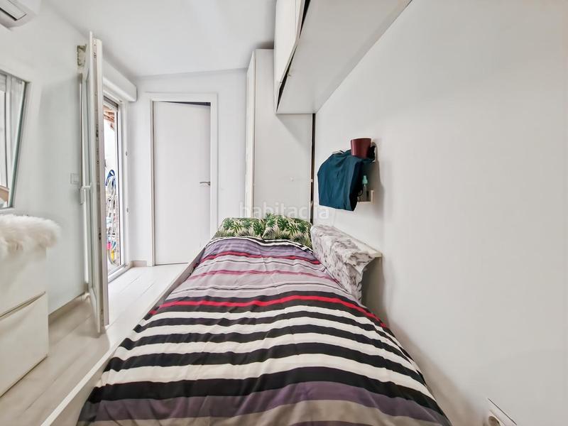 Foto 56bd5db9-eca3-47d4-8b91-90e652dc9785. Piano terra con riscaldamento in Canillejas Madrid