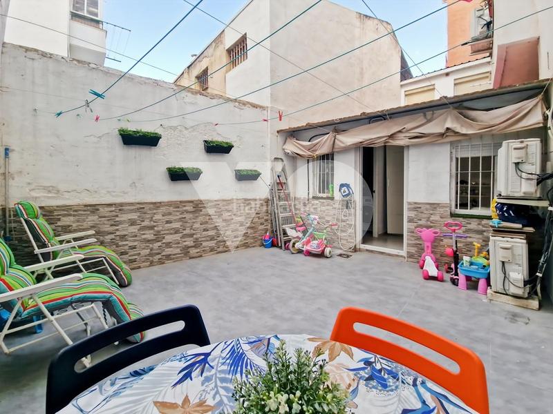 Foto b86606ba-e87d-4e6e-91ec-44a2bf8fadc9. Piano terra con riscaldamento in Canillejas Madrid