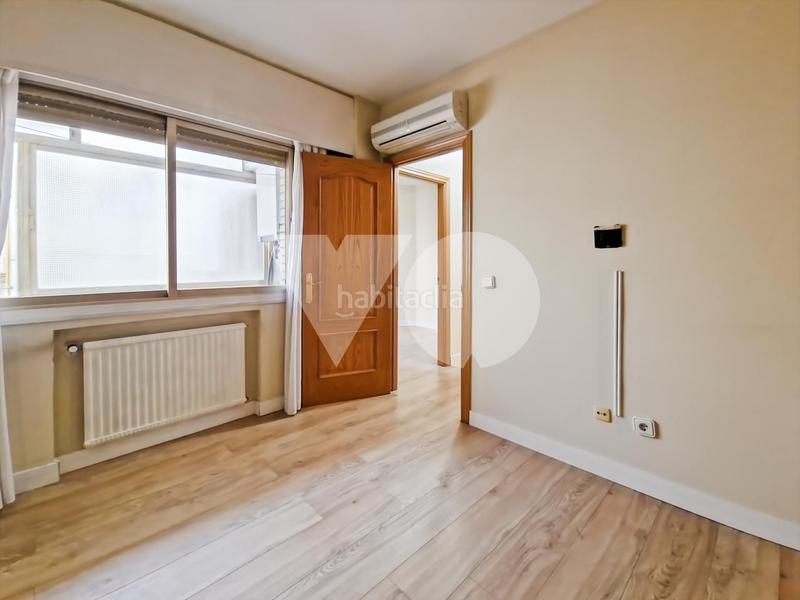 Foto f76a5872-7ff5-46e8-a5bf-ffab3fb1bc98. Affitto appartamento con riscaldamento in Canillejas Madrid