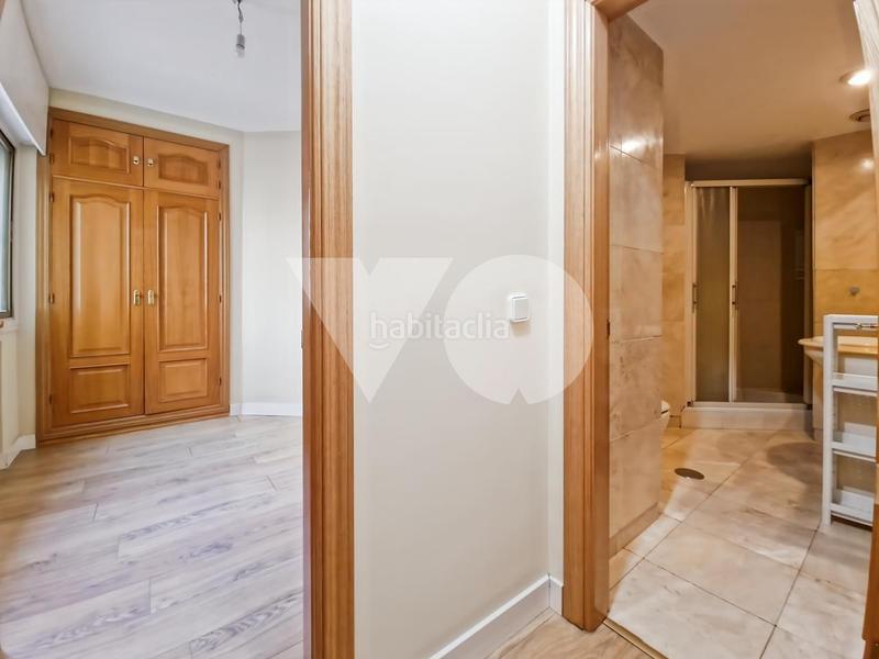 Foto f7ab3cae-6f5f-4f77-ba7a-be6eea1f3b44. Location appartement avec chauffage dans Canillejas Madrid