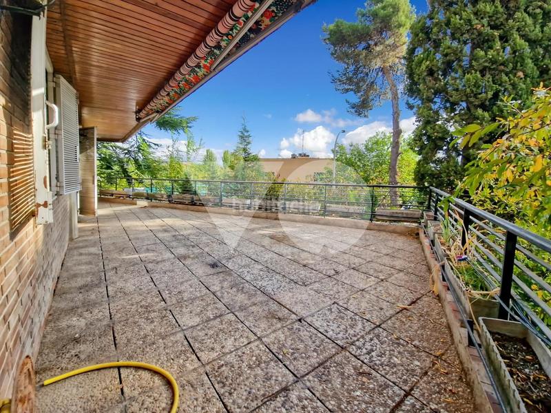 Foto 4ec79914-5aa2-4fce-b709-904ef4d817ae. Rez-de-chaussée avec chauffage parking piscine dans Madrid