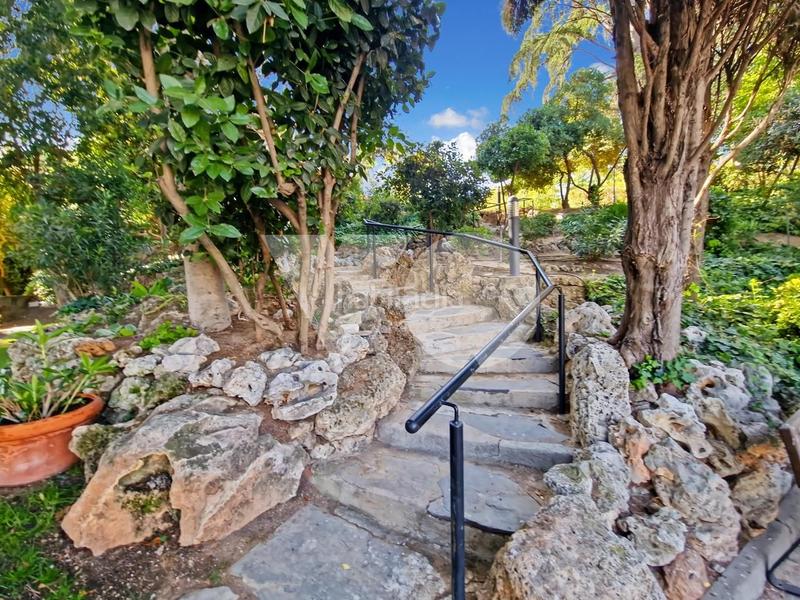 Foto 9bdae565-6360-4017-a16e-5bcbf2ccc2bd. Rez-de-chaussée avec chauffage parking piscine dans Madrid