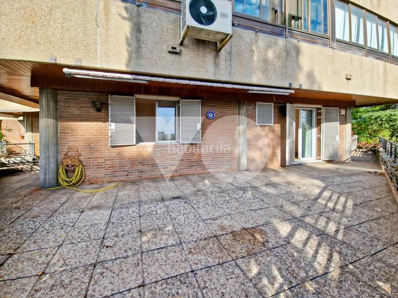 Foto a9c45169-334e-4de2-90d8-af491efaf1a3. Rez-de-chaussée avec chauffage parking piscine dans Madrid