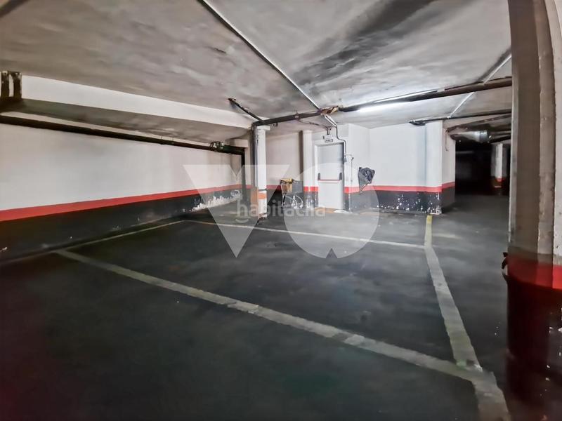 Foto b004af8b-423b-41c1-93e7-80398c661cf6. Rez-de-chaussée avec chauffage parking piscine dans Madrid