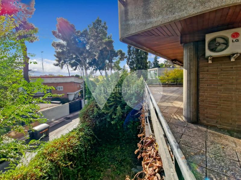 Foto bd503749-2b6e-4a66-948b-5a28606d7598. Rez-de-chaussée avec chauffage parking piscine dans Madrid