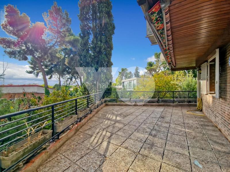 Foto c30ae348-443b-456a-9f71-fce215c6602a. Rez-de-chaussée avec chauffage parking piscine dans Madrid