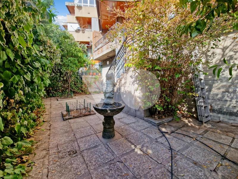 Foto ffa75cf7-10f4-46e9-a77d-9fc1553cd60e. Rez-de-chaussée avec chauffage parking piscine dans Madrid