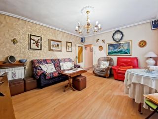 Erdgeschoss  Quinta. Piso en venta en rejas, san blas, madrid