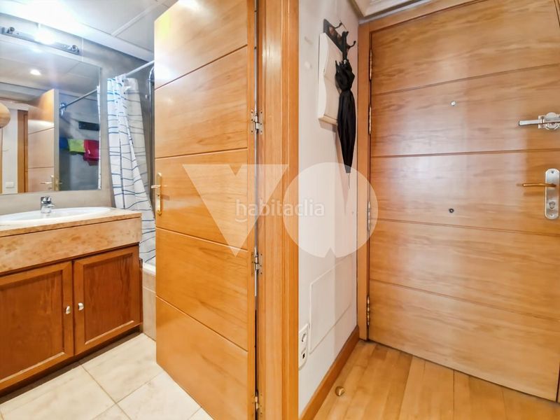 Foto 09d84669-db2d-4618-8b5e-f74189810e9c. Flat with heating parking pool in Rejas Madrid