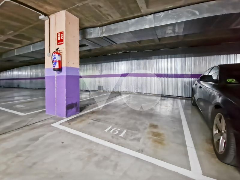 Foto 4731de33-b599-42d1-962d-1347e64a4e55. Flat with heating parking pool in Rejas Madrid