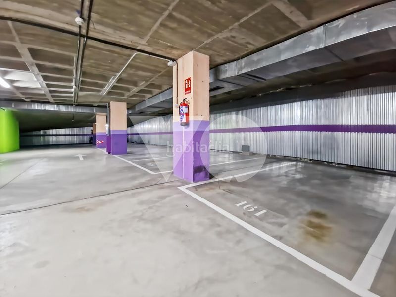 Foto 8b86e113-7c0f-47c4-9412-52c04e060ecd. Flat with heating parking pool in Rejas Madrid