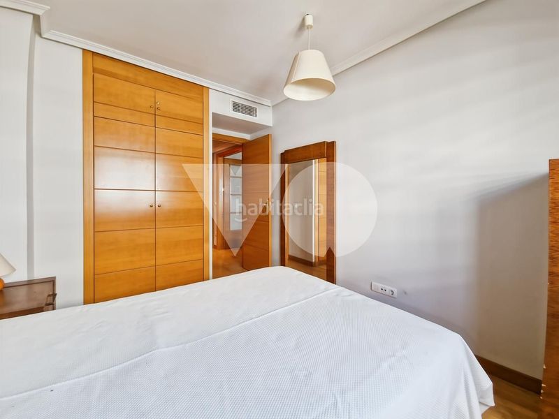 Foto a489d960-1e73-4d7a-8262-058c9c356634. Flat with heating parking pool in Rejas Madrid