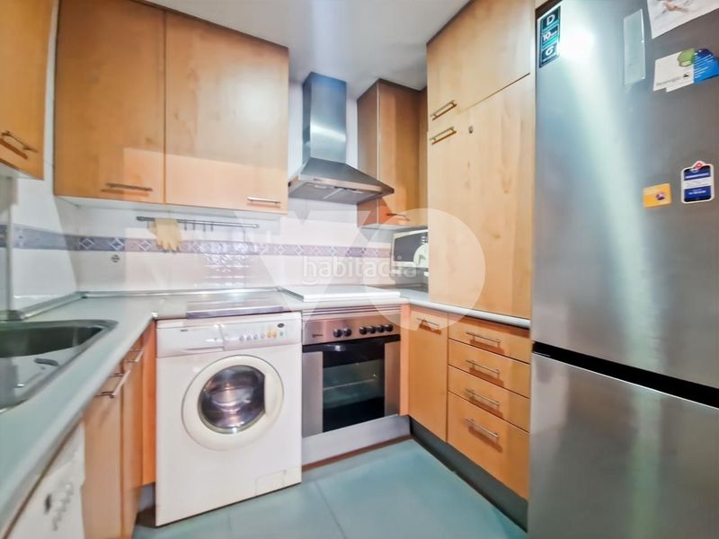 Foto ed27af9c-d0ac-4adb-9e23-9079313d5226. Flat with heating parking pool in Rejas Madrid
