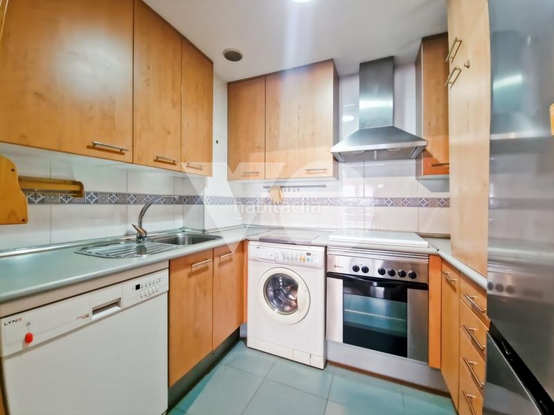 Foto f3ab4ab1-c23c-4c77-934e-637891edc325. Flat with heating parking pool in Rejas Madrid