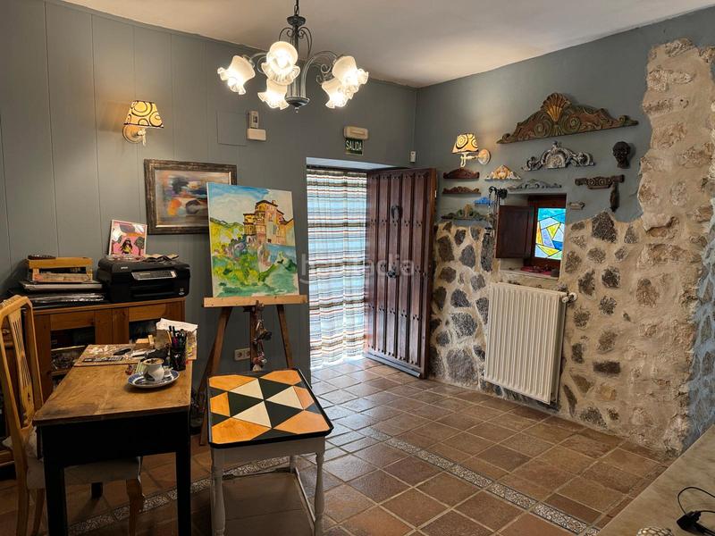 Foto d8e49c80-6c16-4d8c-9903-26cd61ee29b9. Chalet casa con bodega y patio en Pozuelo del Rey