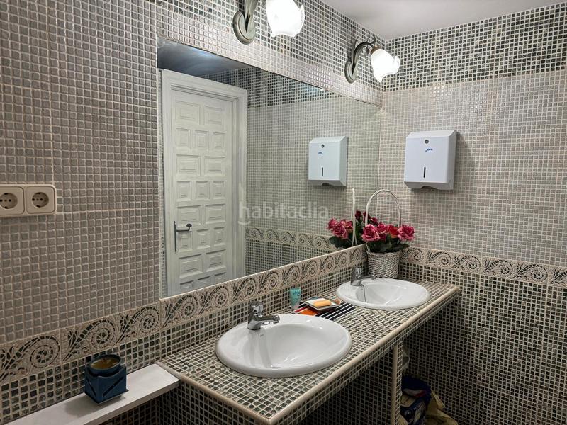 Foto f22b6c7b-5078-4177-b10b-b767e4d330ae. Chalet casa con bodega y patio en Pozuelo del Rey